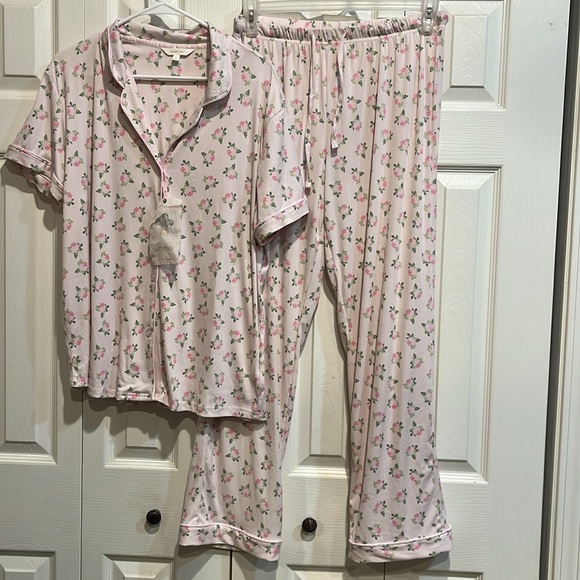 NWOT Shabby Chic PJ set. Size large - Picture 3 of 5